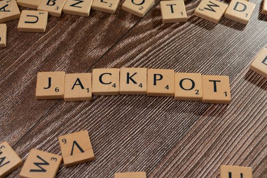 Win Big with Five-Reel Progressive Slots: Strategies for Massive Jackpots